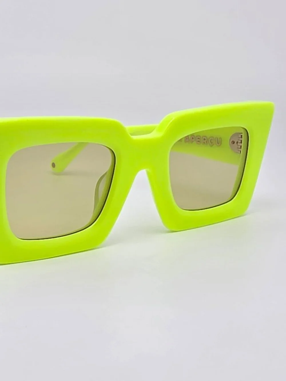 Apercu x Avry Passion Fruit First Edition Neon Green Frame Green Lens Sungalsses